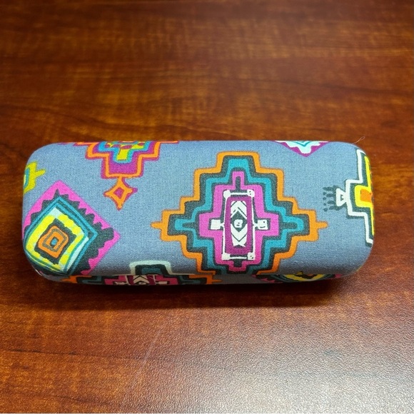 Vera Bradley Multicolor Sunglasses Case EXCELLENT CONDITION! - Picture 2 of 4